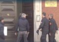 Presa a calci con i camperos, ma l’aggressore di Trasacco si difende: “Ferita dagli animali non da me”