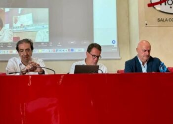 Incendi, foreste e Comuni, “Basta briciole alla montagna”: l’affondo di Uncem contro la Regione