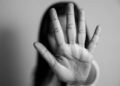 Tentato femminicidio a Trasacco, l’allarme de la Casa delle Donne: “la violenza maschile sulle donne è un fenomeno strutturale”