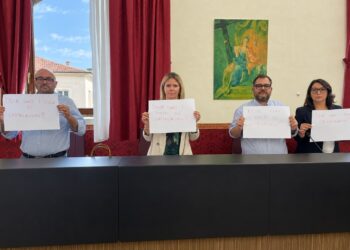 Frana di Castelnuovo di Campli: scontro in Consiglio, la minoranza ricorre ad ANAC e Corte dei Conti