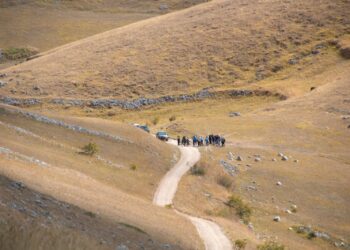 Nasce la Ciclabile naturale del Gran Sasso: 24 km di pista per riscoprire l’entroterra in bicicletta
