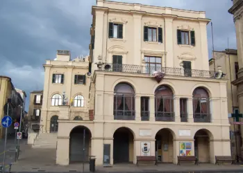Lanciano, arriva il nuovo assistente virtuale del Comune: «Tecnologia al servizio dei cittadini»