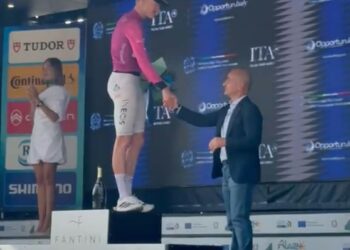 Piana del Cavaliere protagonista al Giro d’Abruzzo: «Lo sport promuove la Marsica»