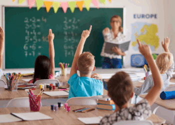 Conto alla rovescia per la prima campanella: ecco quando si torna a scuola in Abruzzo