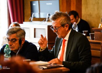 Un aeroporto per i droni nella Marsica: la proposta di D’Alfonso scuote il consiglio di Avezzano