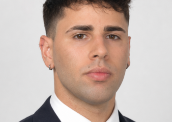Da Pescina ai cieli d’Italia: Riccardo Angelone, a 23 anni tra ENAV, Lufthansa e la cattedra di navigazione aerea