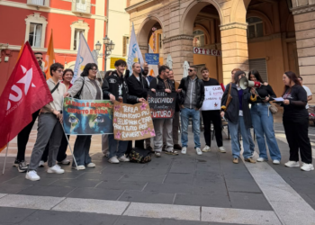 Clima e dissesto: le giovanili del centrosinistra in piazza a Chieti