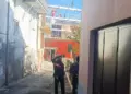 Nuova protesta per gli stipendi, dieci operai su un’impalcatura nel Teramano